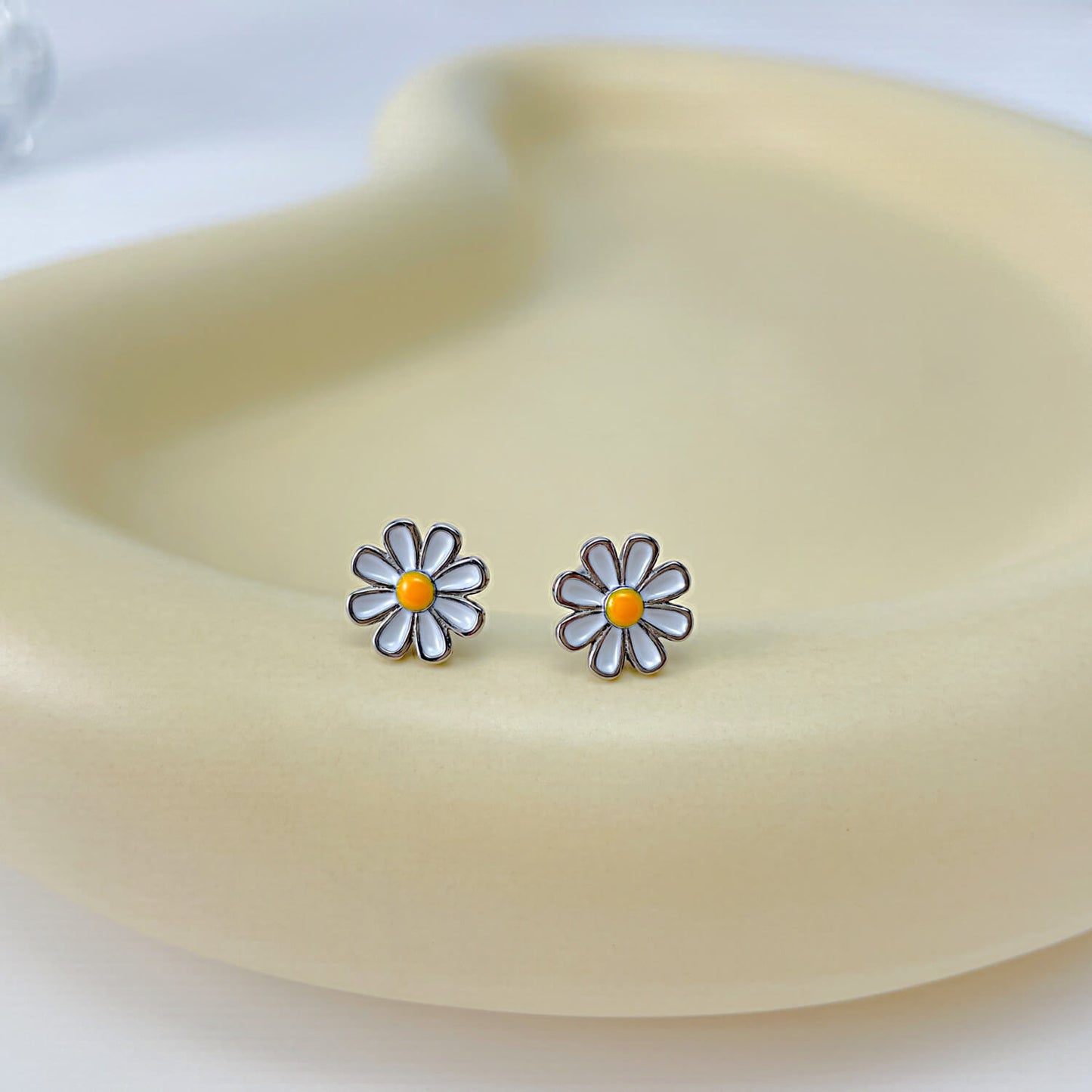 AG Natural Freedom Litte Daisy Stainless Steel Earrings - AGCHEN JEWELRY,earrings