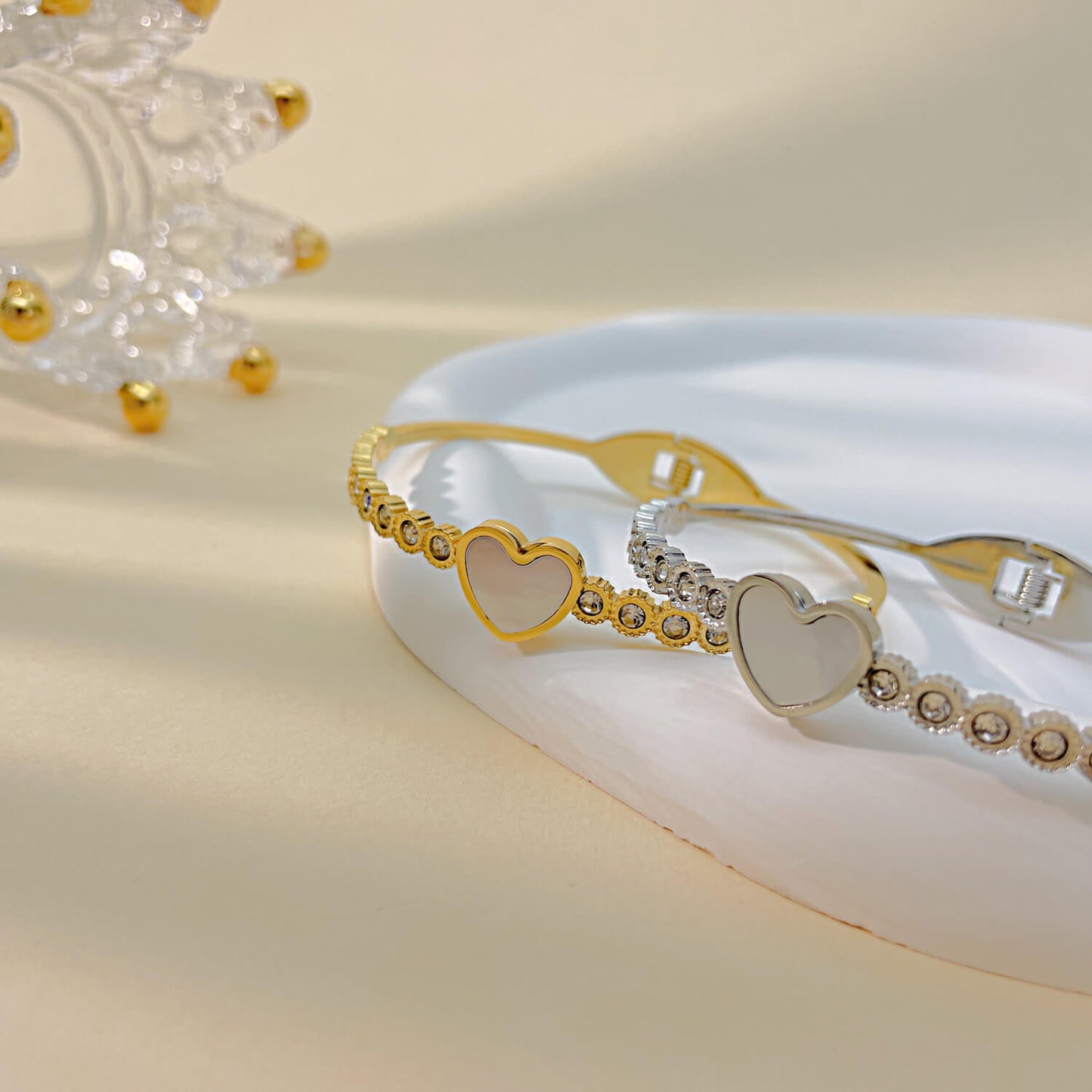 AG Pearl Oyster Heart With Zirconia Diamond Bangle Bracelet - AGCHEN JEWELRY,bracelet
