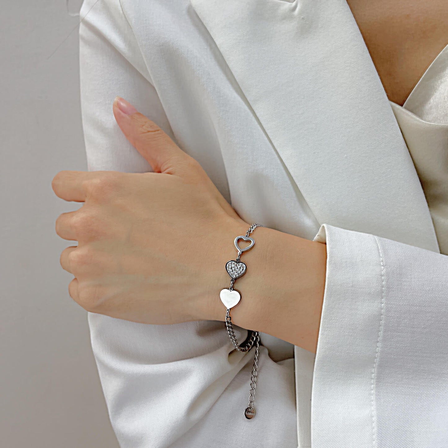 AG Gold Stainless Steel Bracelet With Intertwining Hearts - AGCHEN JEWELRY,bracelet