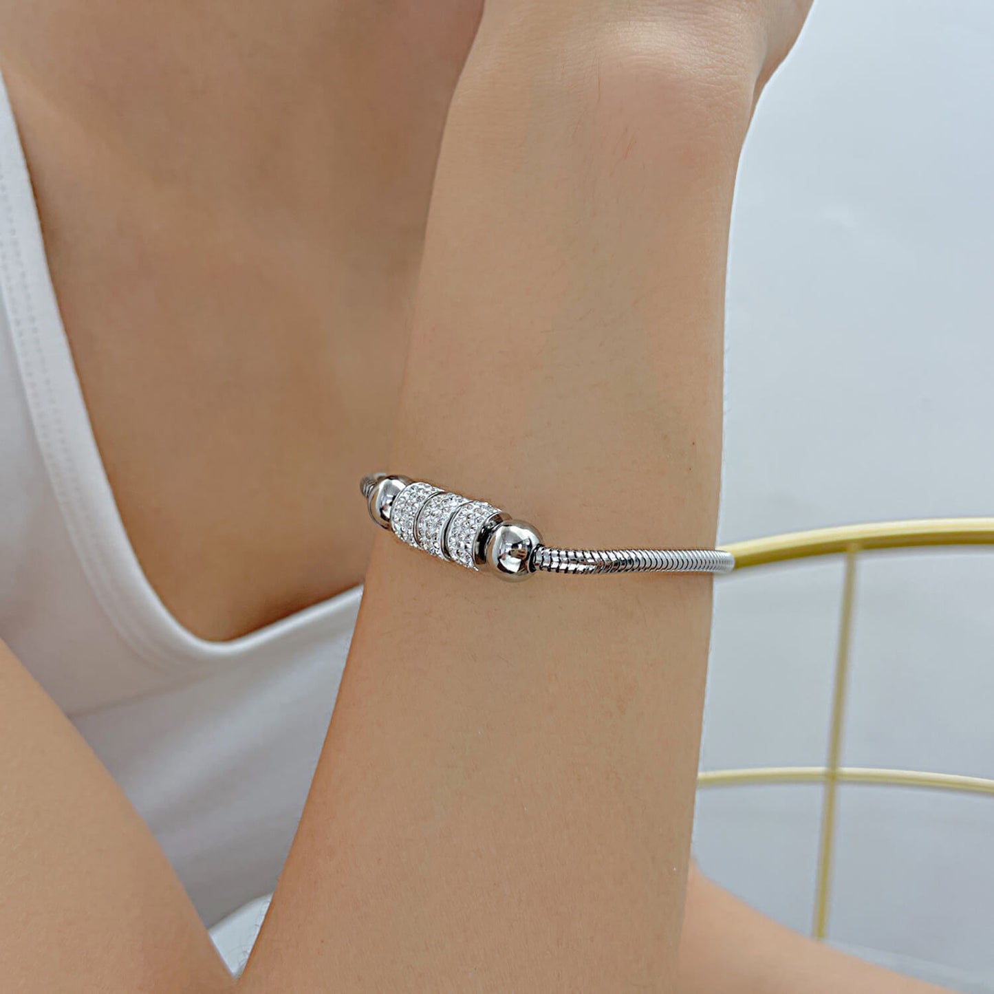 AG Unique Wheel-Like with Cubic Zirconia Bracelet - AGCHEN JEWELRY,bracelet