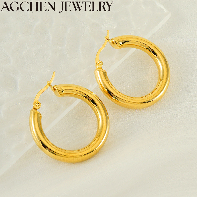 #JewelryForHim
#EverydayWearJewelry
#PolishedAndBold
#VersatileWear
#SimpleYetBold
#SteelJewelryCollection
#PolishedAndRefined