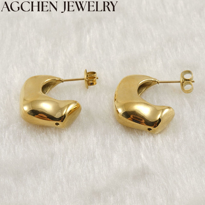 #Elegant Simplicity
#Designer Jewelry
#Everyday Glamour
#Glossy Finish
#Customizable Options
#Brilliant Shine
#Polished Metal
#Smooth Edges