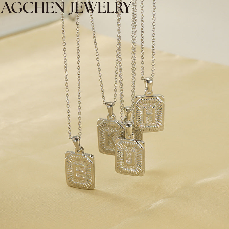 #Hammered finish jewelry
#Matte jewelry
#Shiny jewelry
#High-polish jewelry
#Rose gold accents
#Two-tone jewelry
#Yellow gold accents