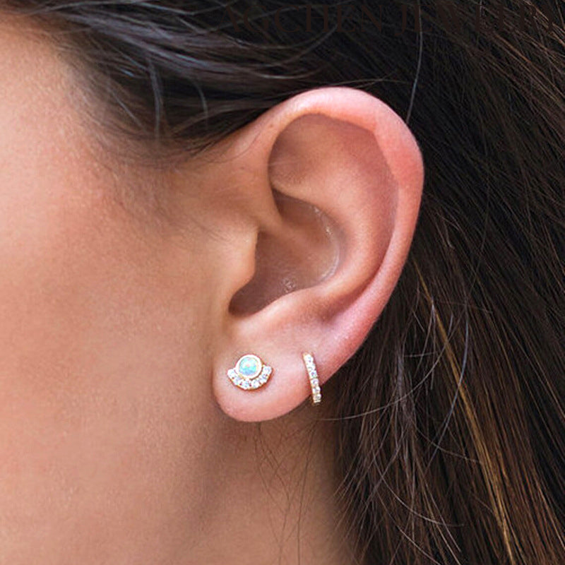 AG Shell-Shaped Pearl Earrings