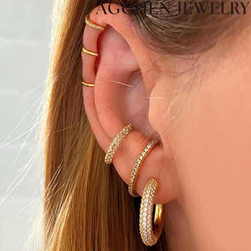 AG Elegant White Zirconia Hoop Earrings