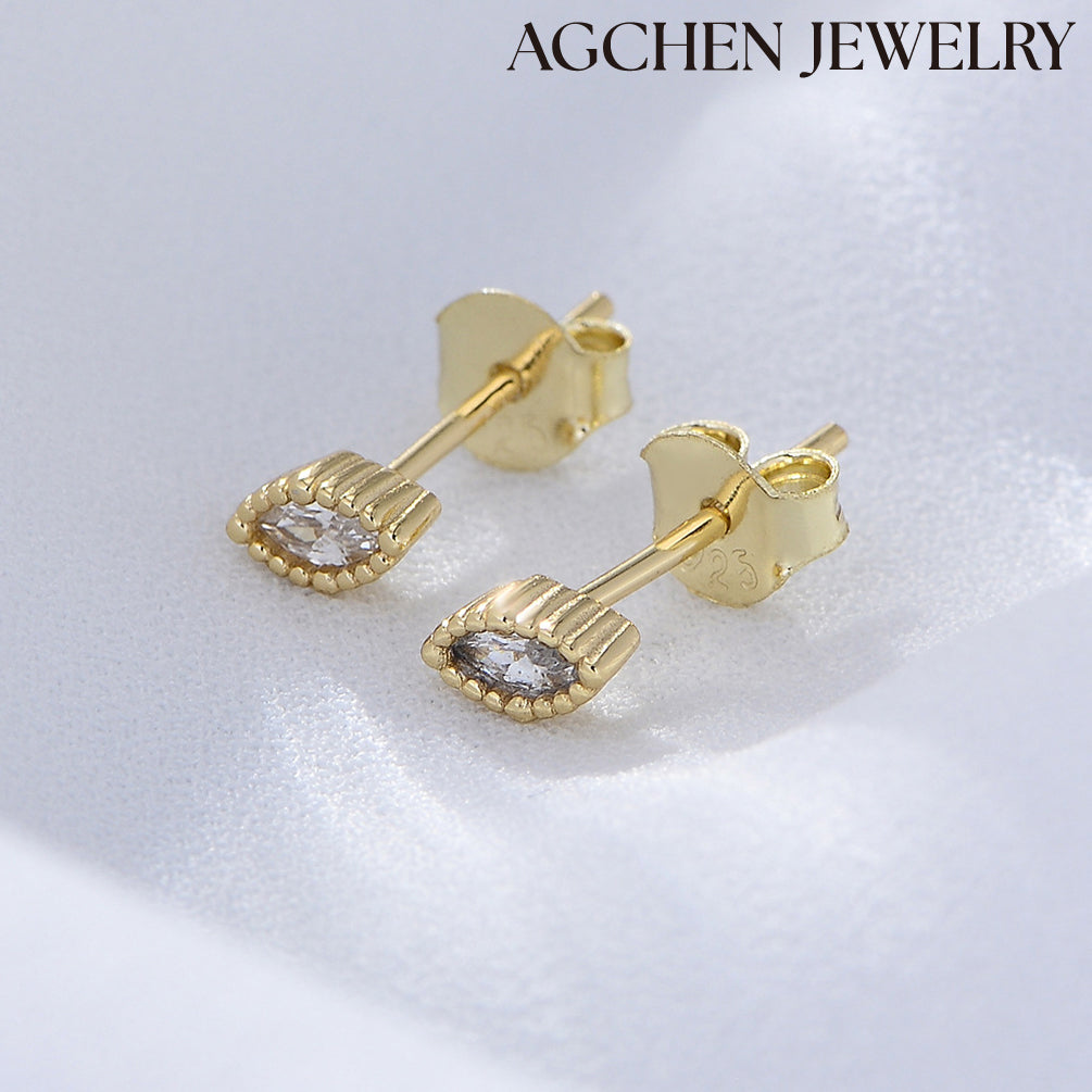 agchenjewelry garnet earrings gold 14k stud earrings