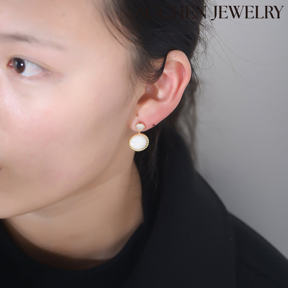 round gold pendant round diamond pendant