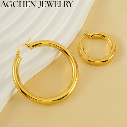 #JewelryForHim
#EverydayWearJewelry
#PolishedAndBold
#VersatileWear
#SimpleYetBold
#SteelJewelryCollection
#PolishedAndRefined
