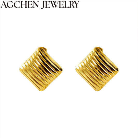 #PolishedEveryday
#MinimalBoho
#ChicStatement
#UniqueBohoJewelry
#StrongAndRefined
#PolishedYetBold
