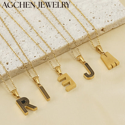 #Sleek bands
#Matching sets
#Convertible jewelry
#Crossover rings
#Open band rings
#Uncut stones
#Mixed material jewelry
