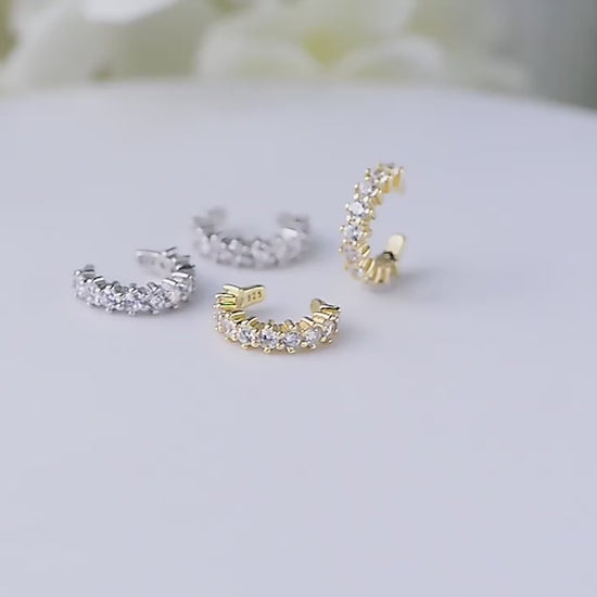 cubic zirconia earring with 14k gold setting