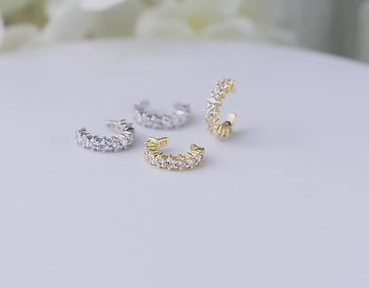 cubic zirconia earring with 14k gold setting